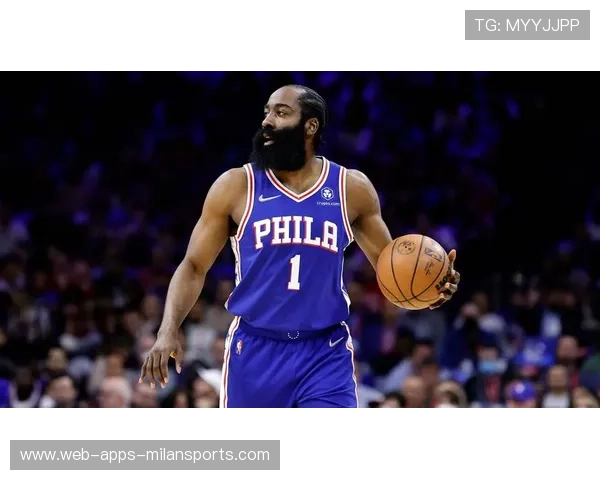 哈登夜训态度获球迷点赞:篮球精神的真实写照