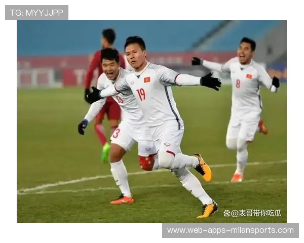 国足归化锋线新秀亮眼